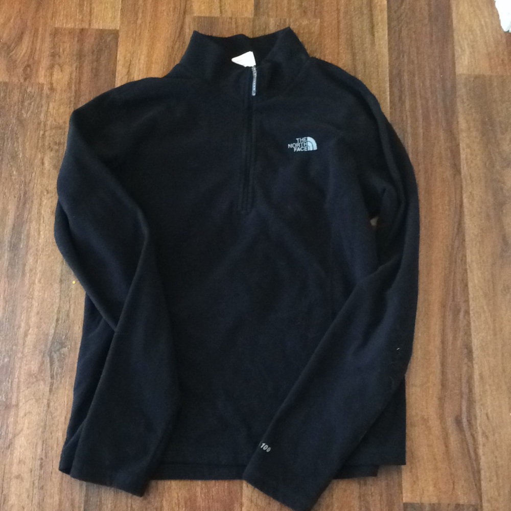 North Face Pull Over Sweater